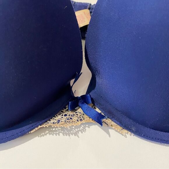 Women's Victoria's Secret Smooth & Lace Dream Angels Push Up Bra Size 34D - Picture 6 of 16